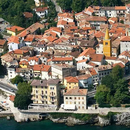 Leona Apartmán Lovran