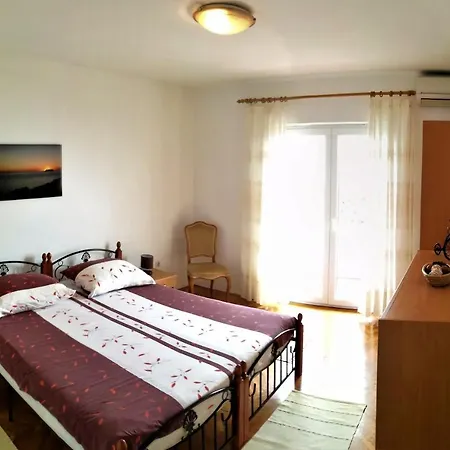 Leona * לובראן