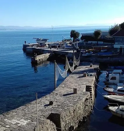 Apartmán Leona *